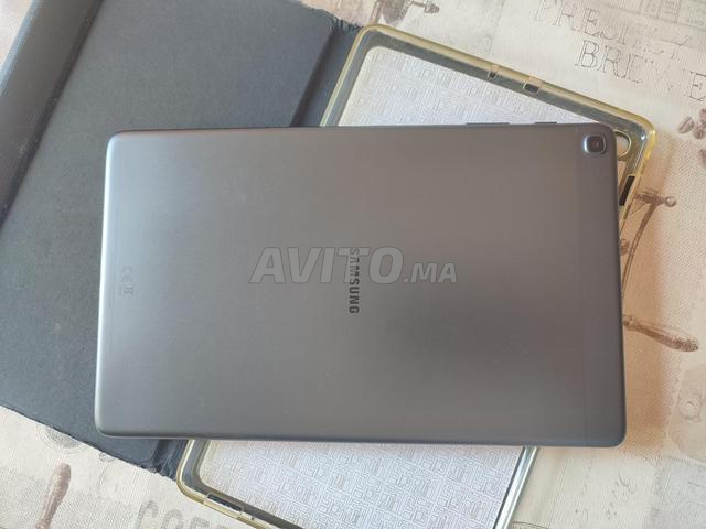 tablette samsung 10.1 pouces 32Go (wifi et 4G) - 2
