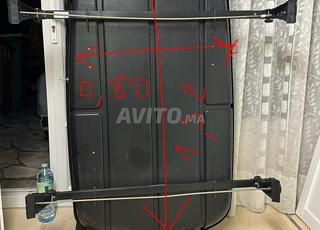 Coffre de toit avec barre 