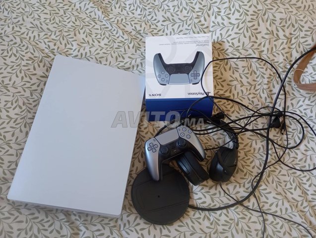 Playstation 5 plus casque gaming 