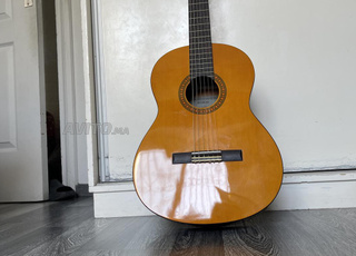 Guitare Yamaha CS40 - housse - négociable
