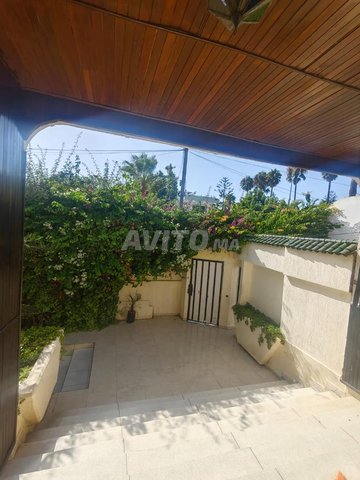 Étage villa meublée à 100m de la plage