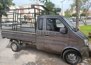 Camion de marchandises