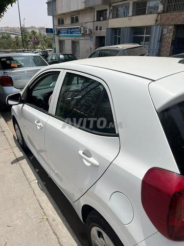 Kia Picanto Essence Manuelle 2023 à Casablanca