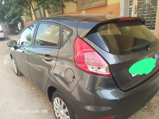 ford Fiesta 2016 très bonne état 