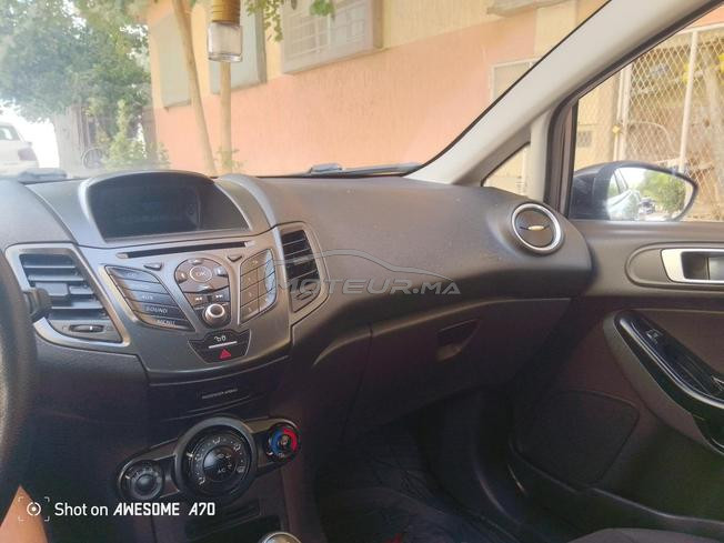 ford Fiesta 2016 très bonne état 
