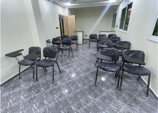 chaise écritoire en promo كرسي لكتابة dispo