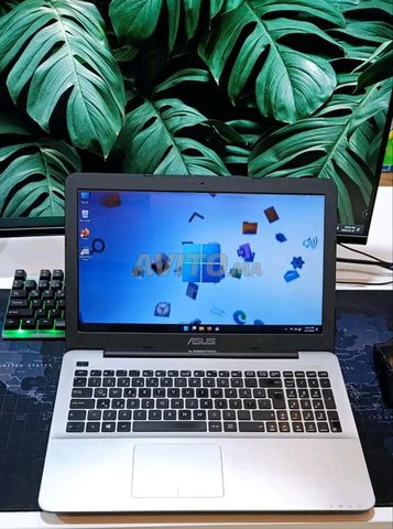 Asus i5 6ème Ram 8 Disc SSDD batterie 4h écran 15 