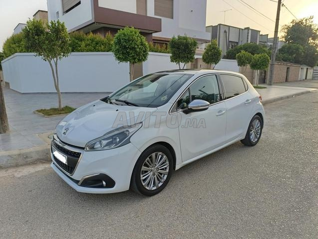 Peugeot 208 Diesel ttes option. - 2