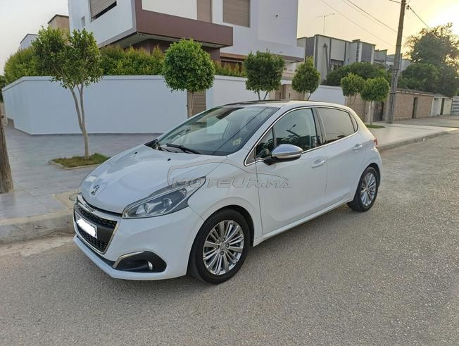 Peugeot 208 Diesel ttes option.
