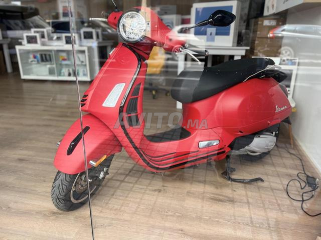 Vespa 300 GTS