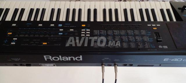 بيانو roland e 40 oriental شرقي و غربي 