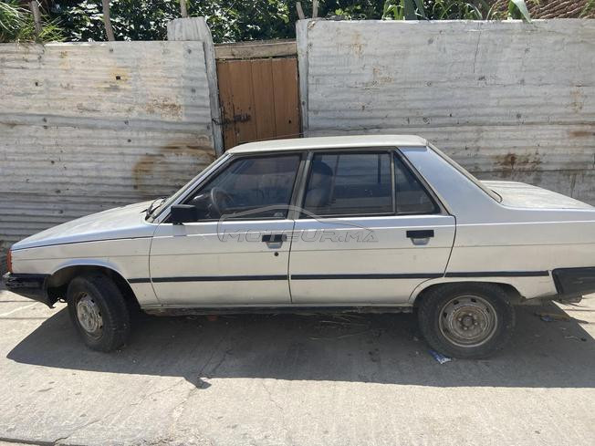 renault  9