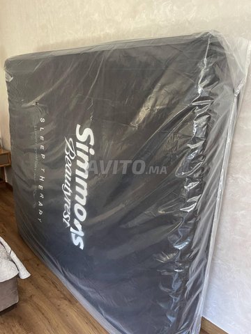 Matelas Simmons 2 places 1m60