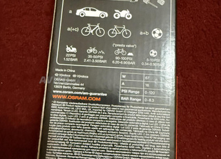 Gonfleur pour voiture et moto et vélo 