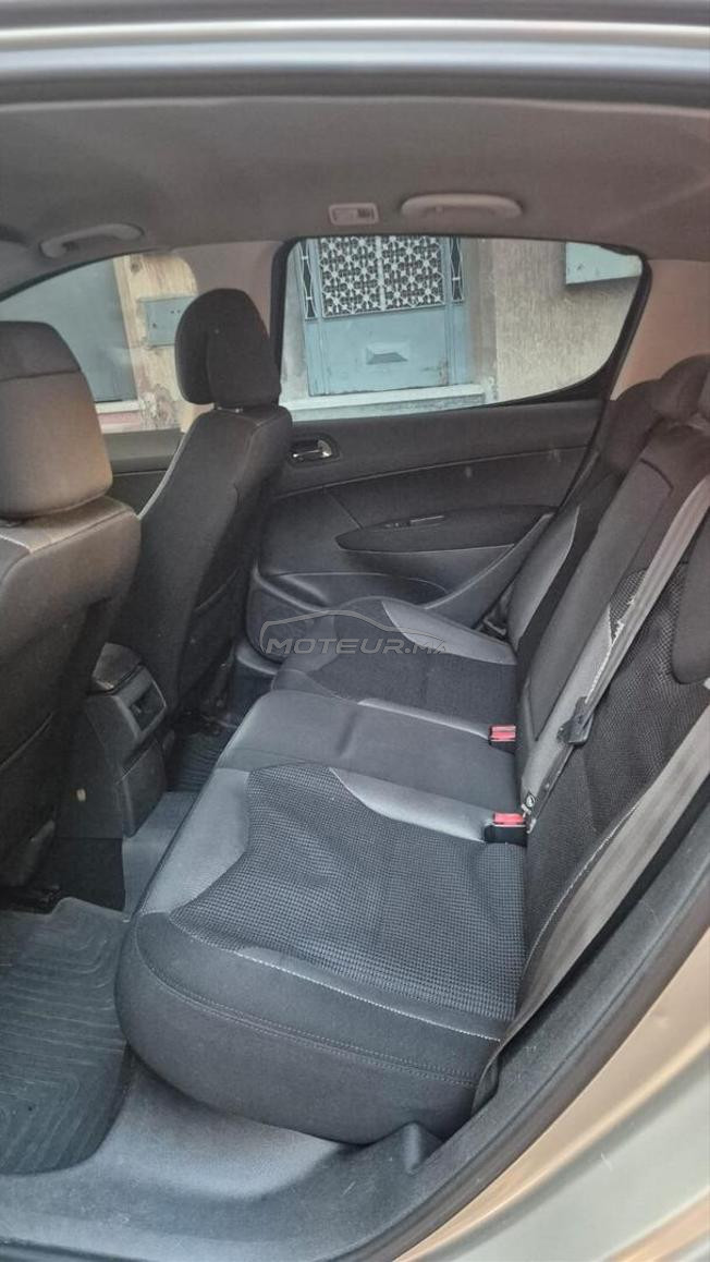 Peugeot 308 Diesel Manuelle 2010 à Tanger