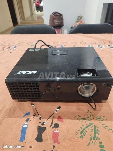 Video projecteur acer p1500