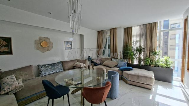 شقة 180 متر مربع 3 غرف نوم تراس يطل على الغرب