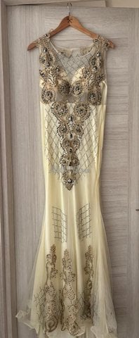 robe de mariée ou de soirée 