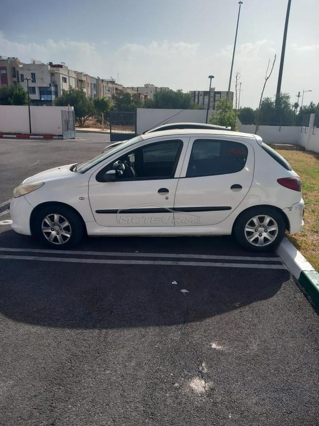 Peugeot 206 Essence Manuelle 2010 à Fès