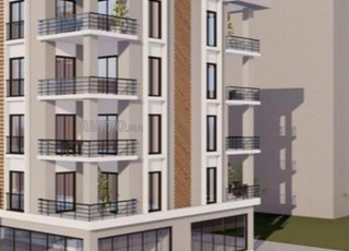 Immeuble commercial 3 façades à vendre Temara