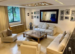 فيلا رائعة للبيع