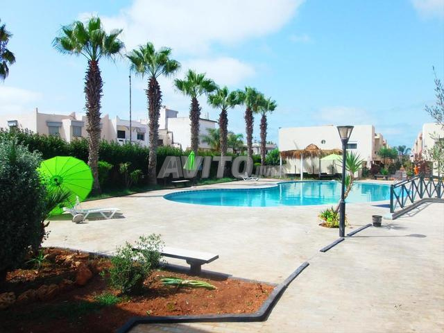 Appt à vendre avec piscine à Sidi Bouzid