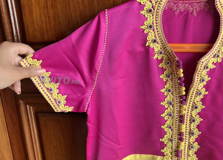 Caftan bicolore ( Fushia et Jaune)