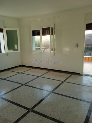 À louer – Étage villa vide de 150 m² à Ain Sebaa