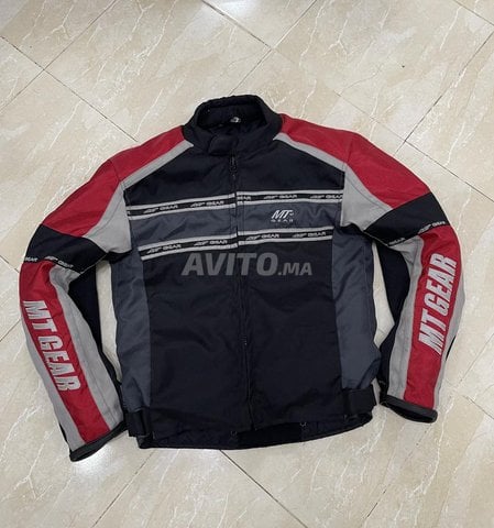 jacket moto avec protege taille M/S✅