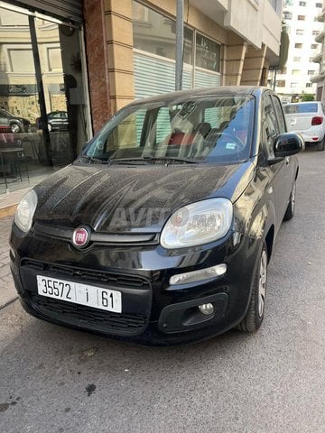 Fiat Panda Essence Manuelle 2018 à Casablanca