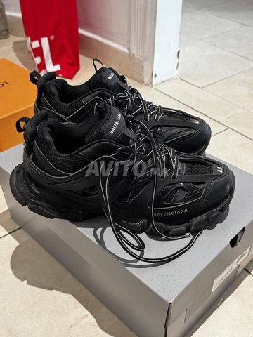 balenciaga track triple black originales 44/10.5