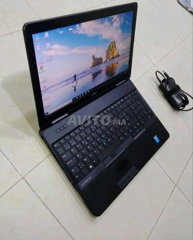 Dell i5 Ram 8 Disc SSDD batterie 4h écran 15 