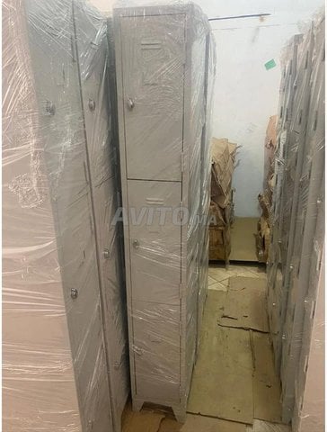 vestaire/rayonnage/armoire/caisson/clapet/classeur