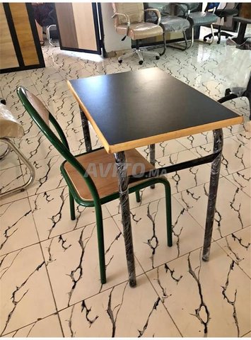 mobilier pour crèche et école table et chaise 