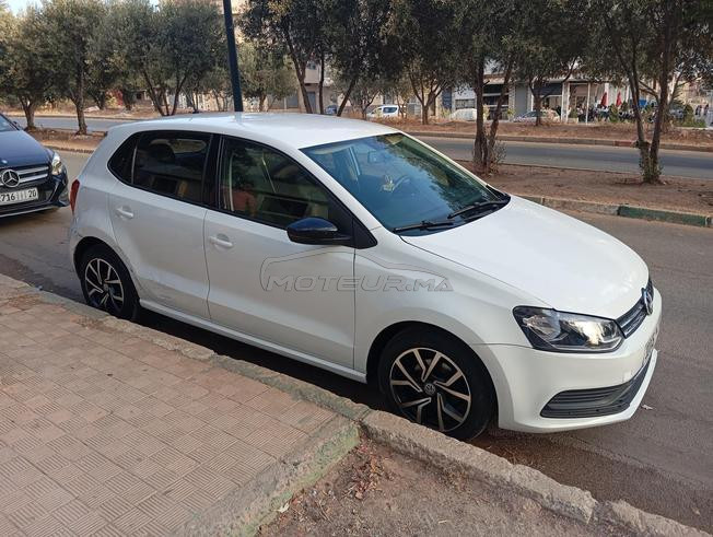 VOLKSWAGEN POLO 6r 2016