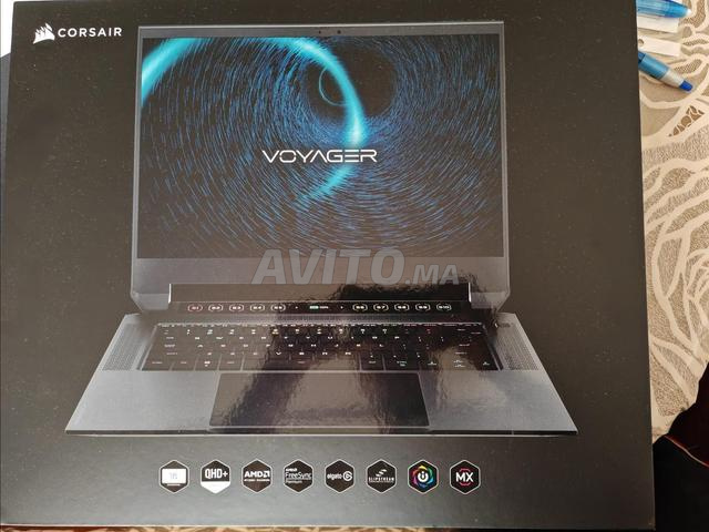 Corsair Voyager AMD Ryzen 9 RX 6800M