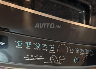 Machine à laver Candy 9kg  État neuf