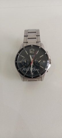 montre casio 3 boutons 