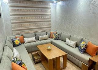 Salon Élégant Marron