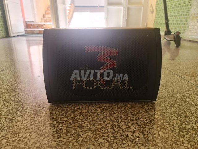 subwoofer (bazooka) Focal amplifié 