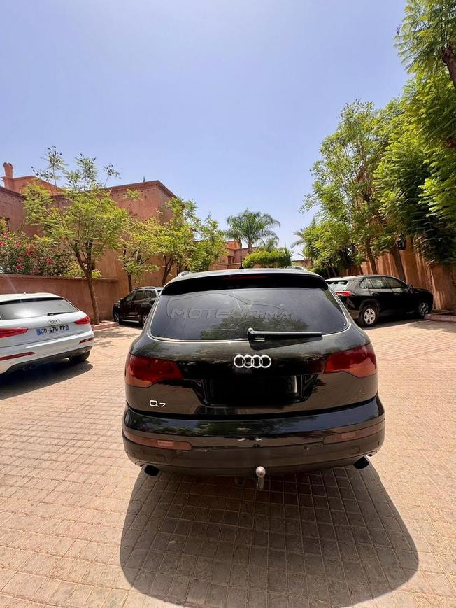 Audi Q7 en tres bon etat .
