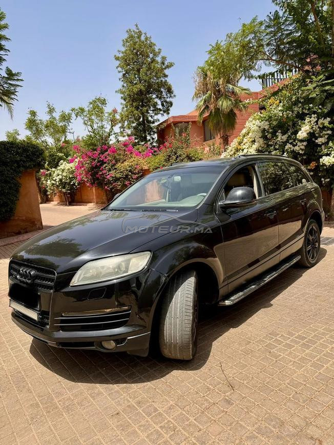 Audi Q7 en tres bon etat .