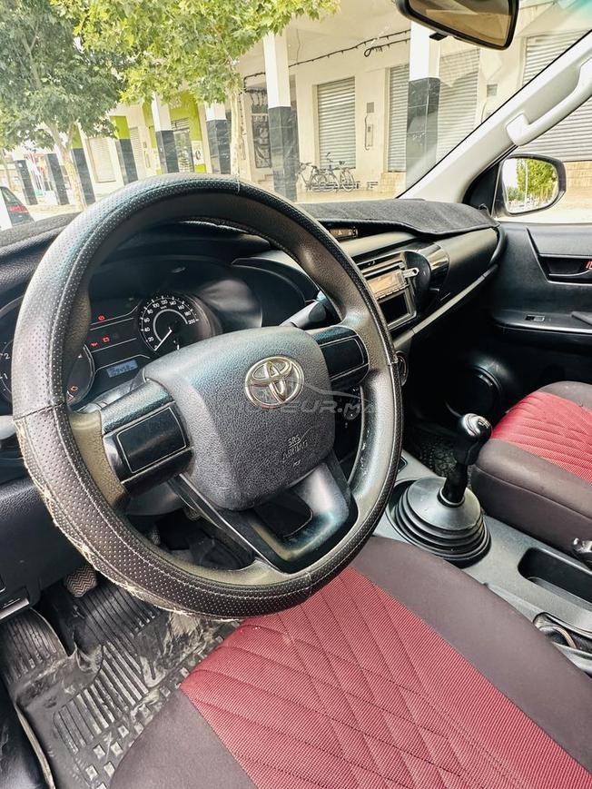 Toyota Hilux Diesel Manuelle 2020 à Fès