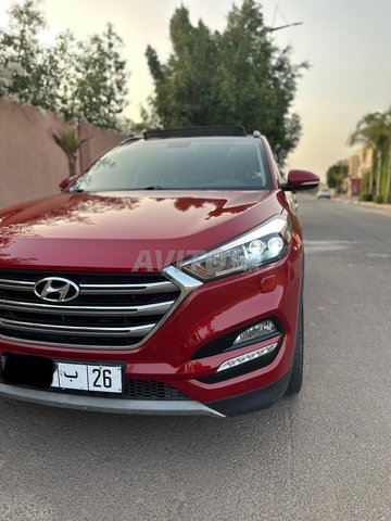 Hyundai Tucson premiere main Full options
