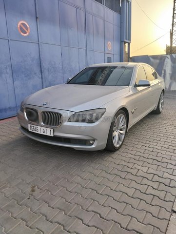 bmw série 7 toutes option 2010