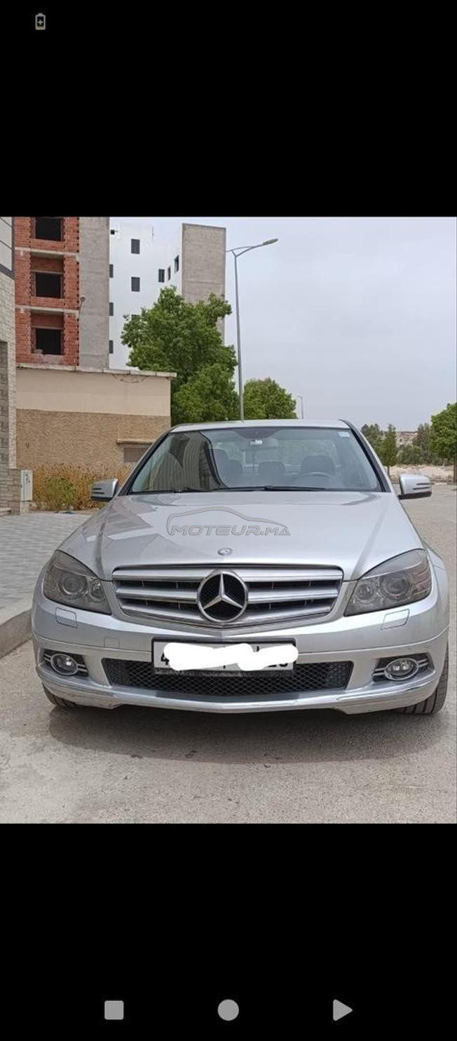 Mercedes-Benz 220 Diesel Automatique 2008 à Taza