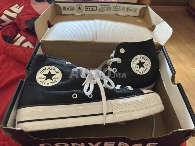 converse noir