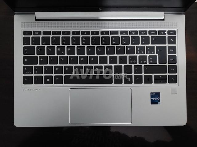HP EliteBook 640 14 inch G9 Notebook PC Core i7  - 2