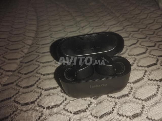 air pods orginale taman 9bal lmona9ach 