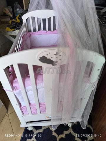 Lit cododo à vendre bébé fille 